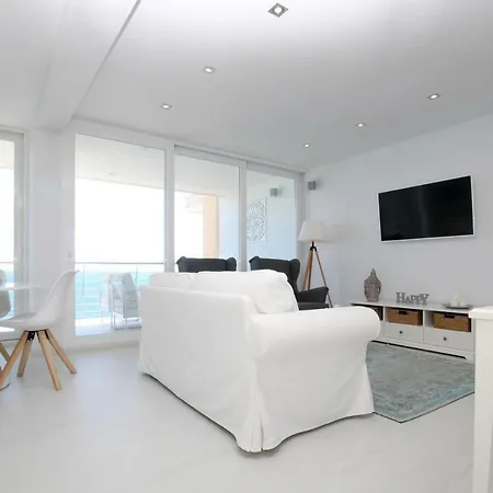 Front Line Appartement