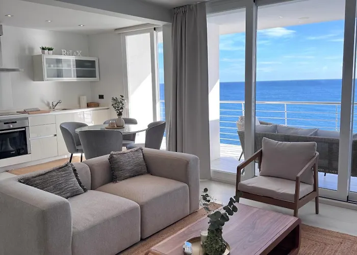 Front Line Lejlighed