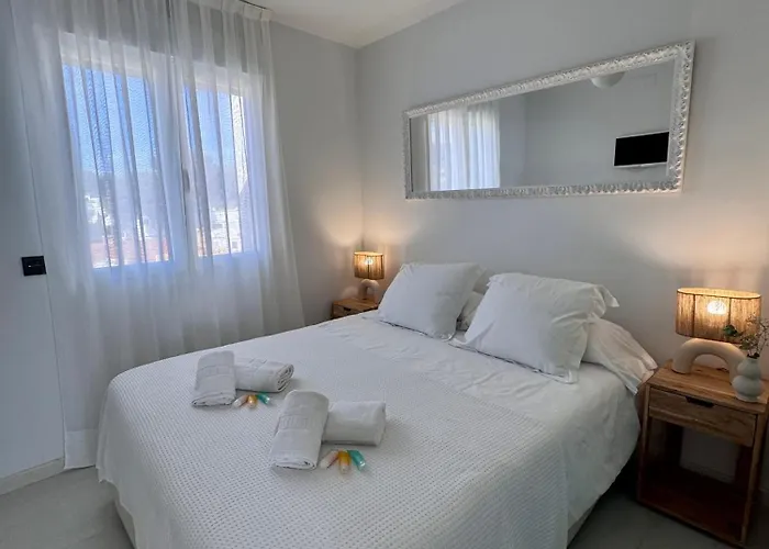 Lejlighed Front Line