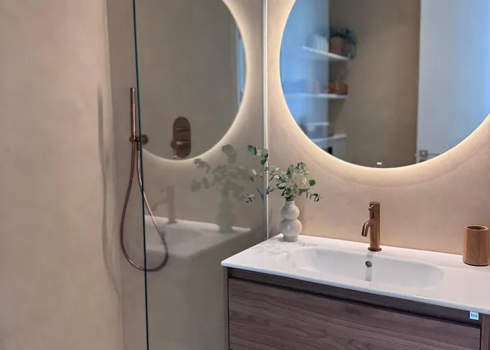 Front Line Lejlighed *